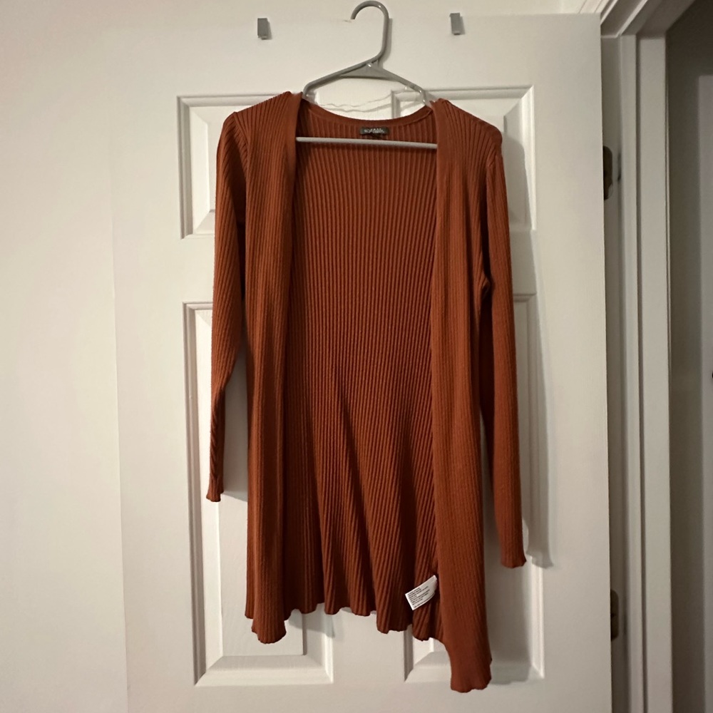 Brown/tan cardigan